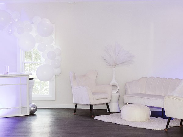 Pike & West venue photo 7